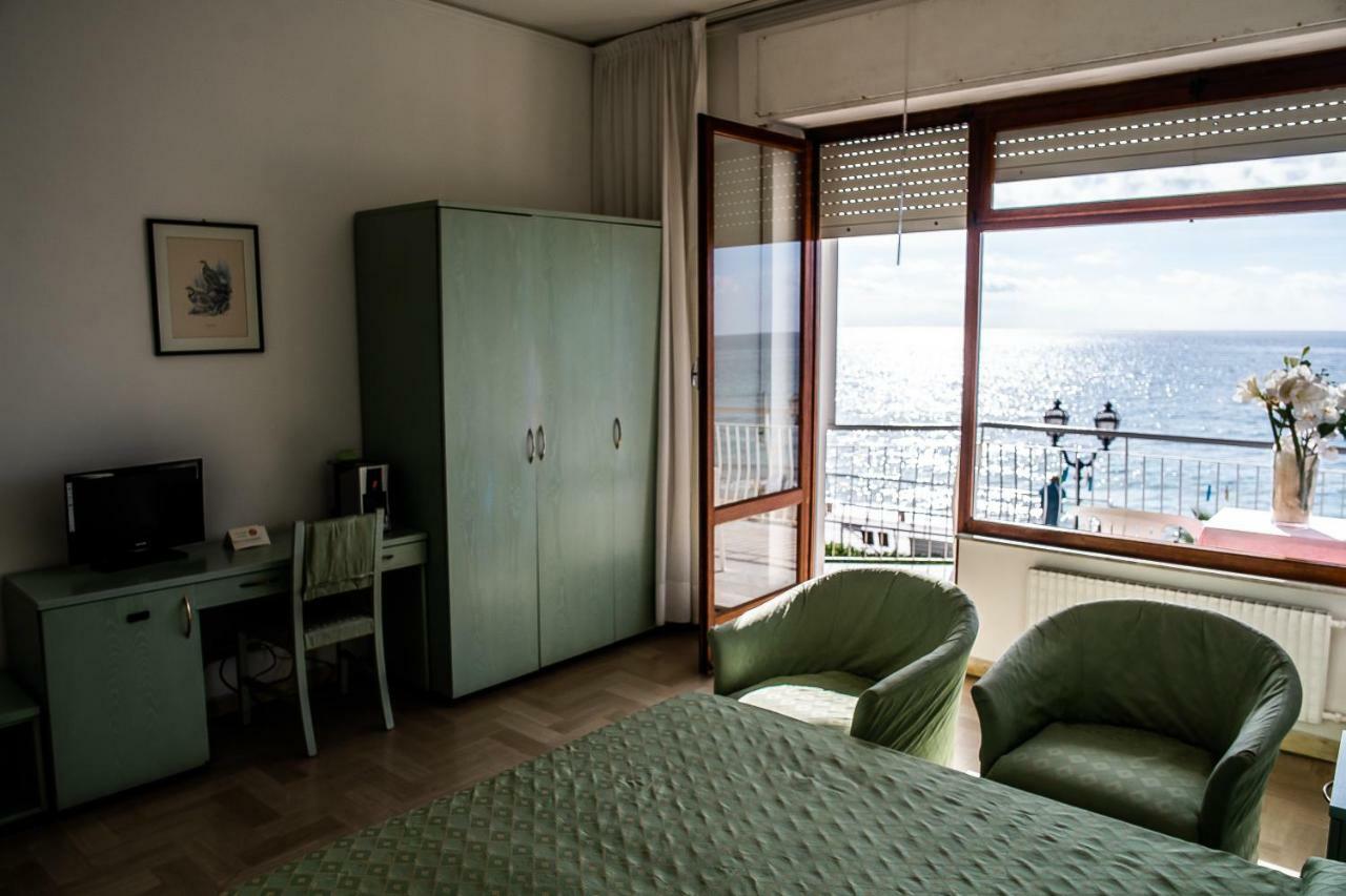 Hotel West End Alassio Zewnętrze zdjęcie