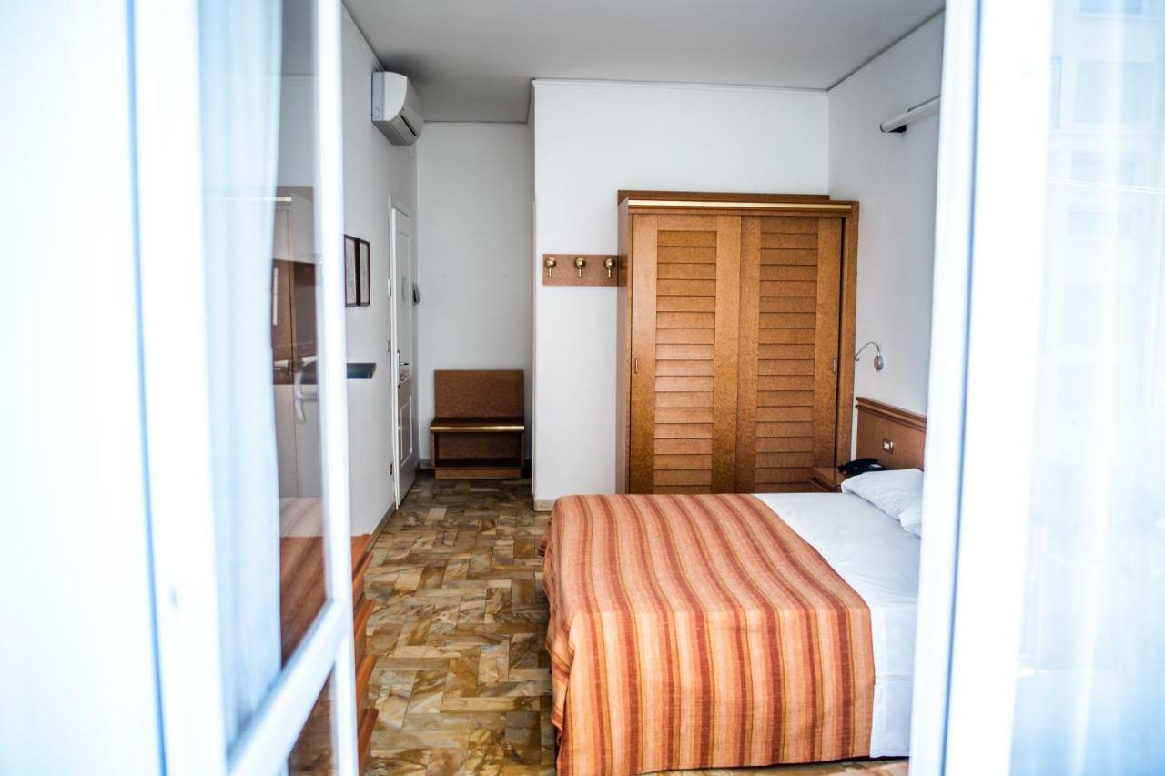 Hotel West End Alassio Zewnętrze zdjęcie