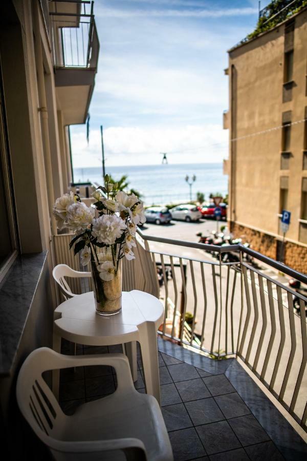 Hotel West End Alassio Zewnętrze zdjęcie